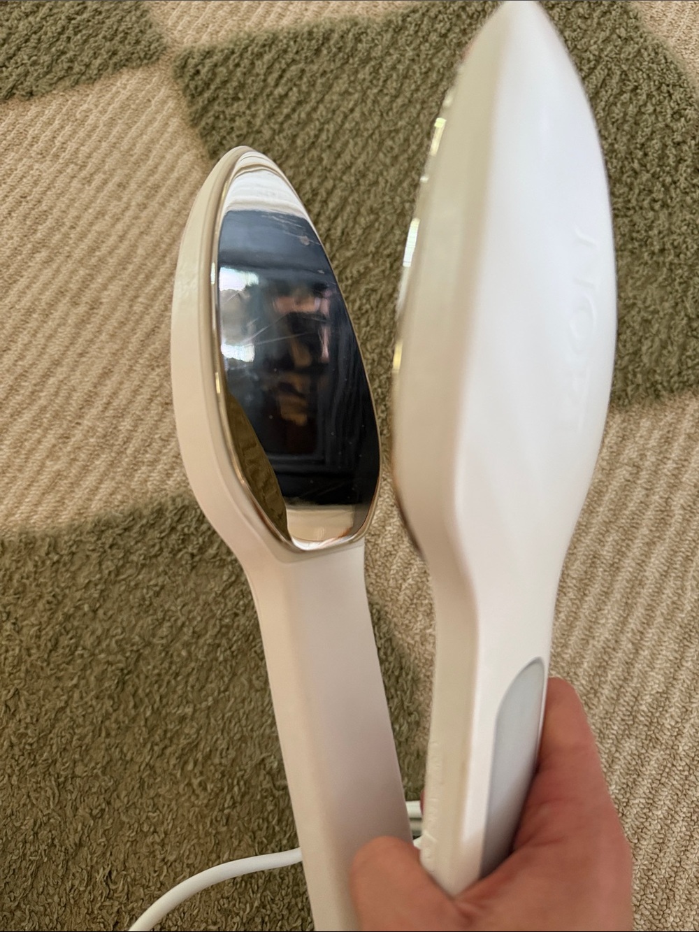 Nori White Electric Steam Double Sided Iron - Picture 3 of 4